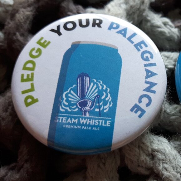 RARE Steam Whistle Pale Ale Pins Lot of 2 - Picture 3 of 4